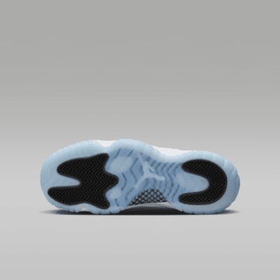 Jordan 11 retro blue top